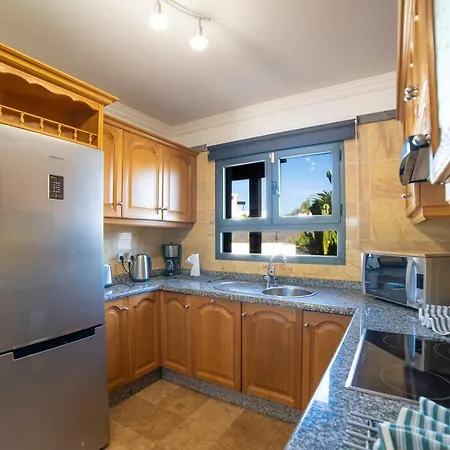 ヴィラ Beautiful Lanzarote 3 Bedrooms Irlanda Private Pool & Only 400m From The Sea *
