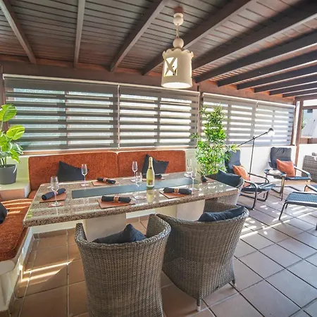 Beautiful Lanzarote 3 Bedrooms Irlanda Private Pool & Only 400m From The Sea ヴィラ